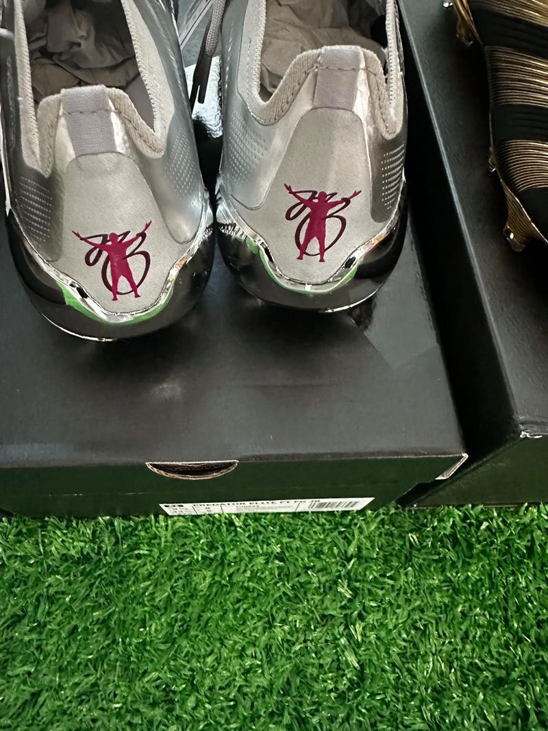 图赫尔：贝林没一起庆祝？我得去回看；三月才能再见我很难过（图赫尔谈贝林未同庆：回去再看；要到三月再见，我很难过）