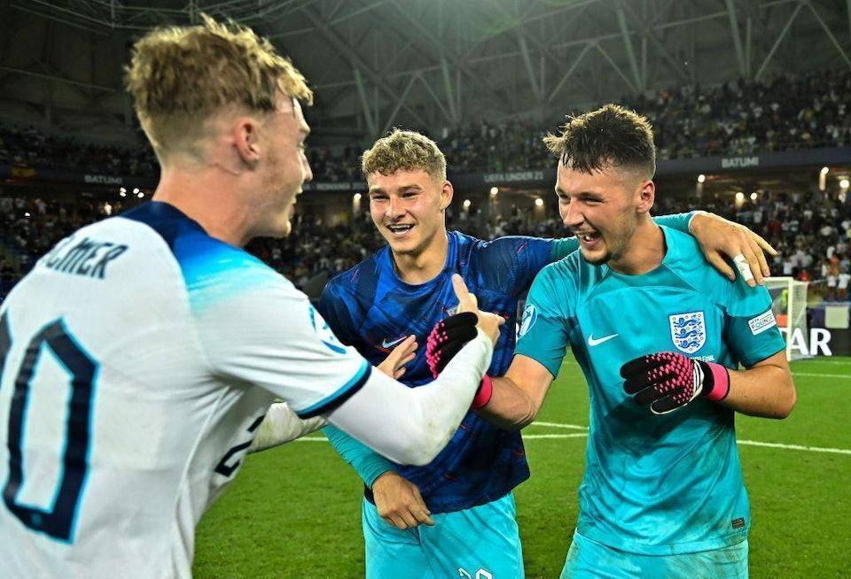 我又拥有新球衣啦！葡萄牙2026世界杯特别款球衣...（新战袍到手！葡萄牙2026世界杯特别版球衣）